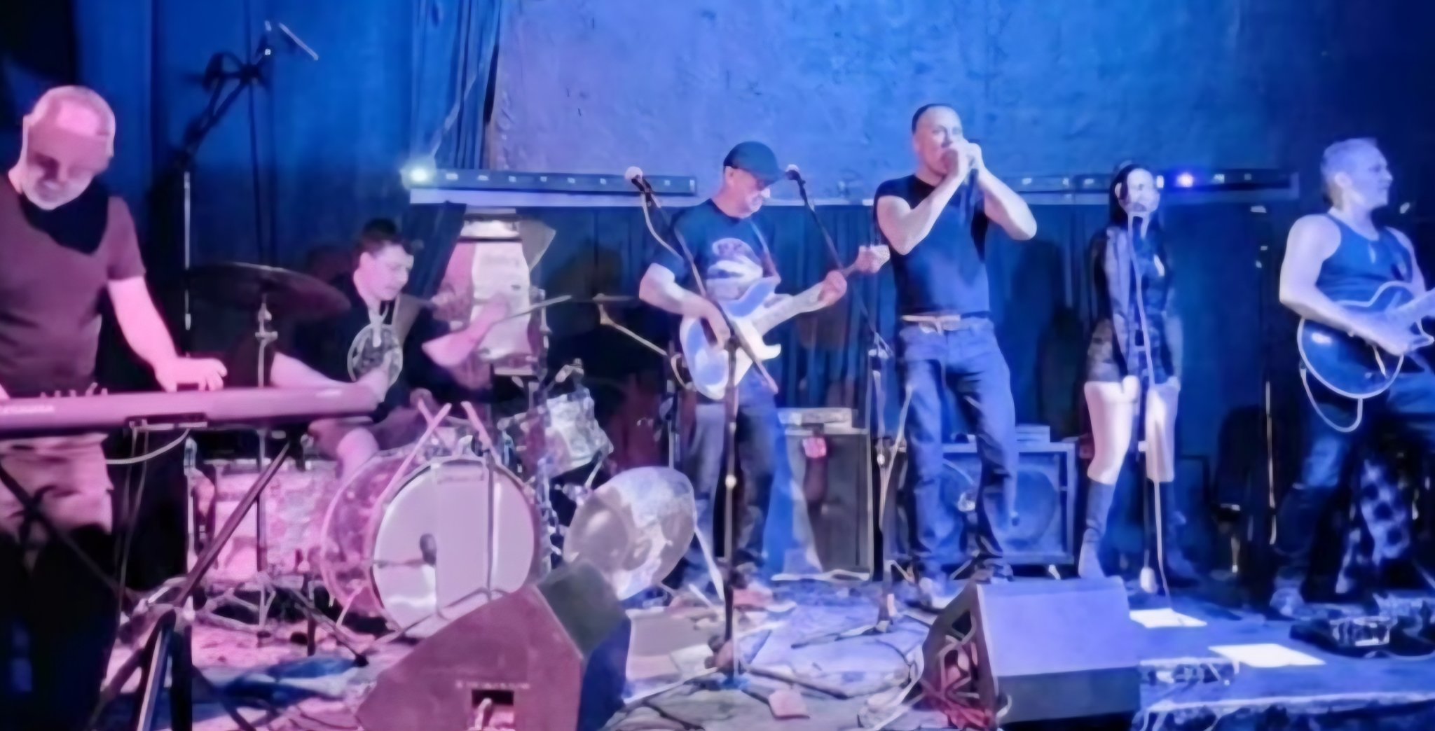 Julian Brooks and The Church of Jade — full band live